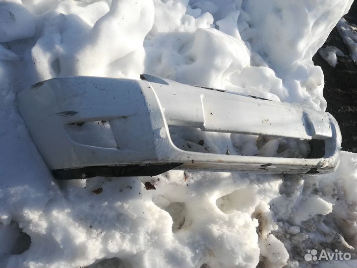 Передний бампер priora 2