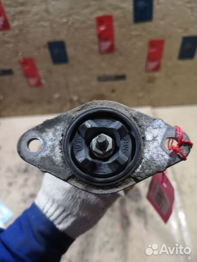 Амортизатор задний Mazda Verisa DC5W