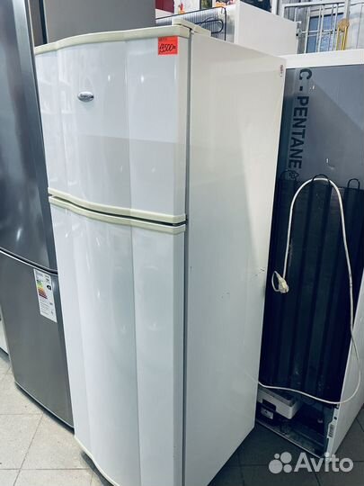 Холодильник Whirlpool No Frost