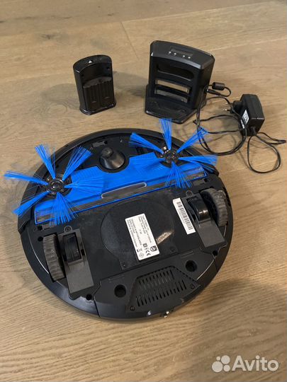 Робот-пылесос Philips FC8822/01