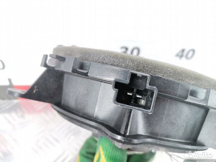 Динамик Volvo C30 2007 30657444