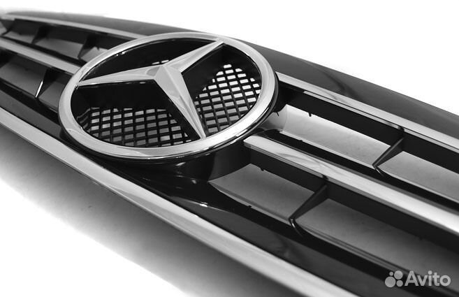 Решетка радиатора Mercedes C W203 (00-07) grme16