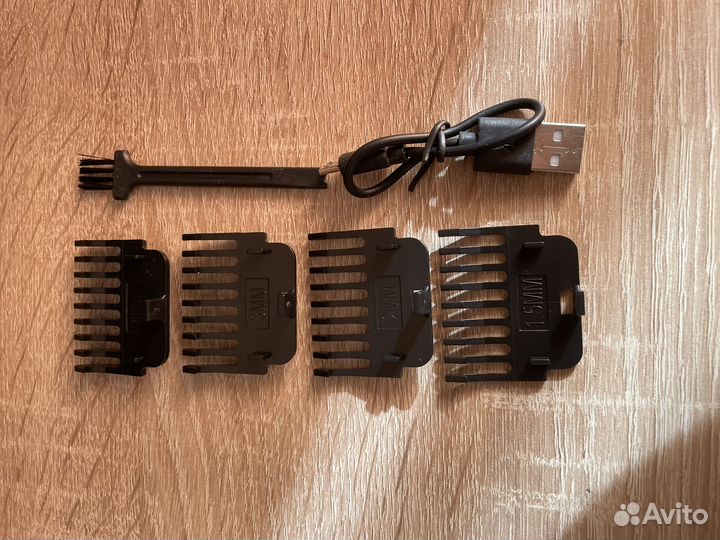 Триммер для бороды и усов Vintage T9