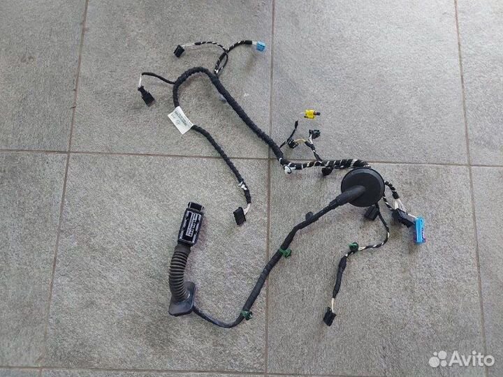 Проводка двери передняя правая Volkswagen Tiguan 2