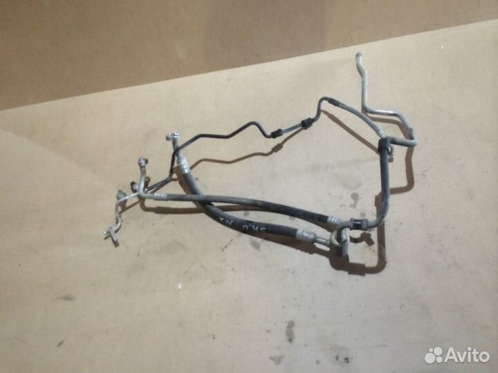 Трубки и патрубки Skoda Octavia A4