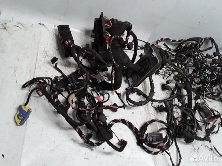 Проводка подкапотная Volkswagen Polo sedan 2011