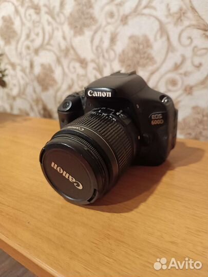 Зеркальный фотоаппарат Canon DS126311