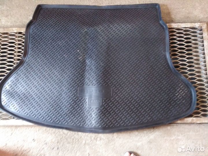 Коврик в багажник киа рио