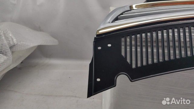 Решетка радиатора VWL61011100 D 3020 Volkswagen