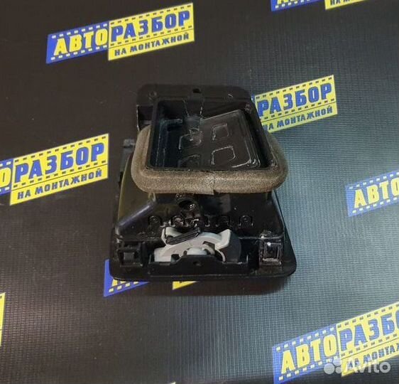 Дефлектор воздушный FAW Besturn B50