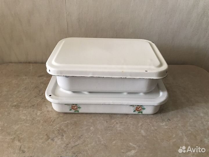 Пищевой контейнер, подносы