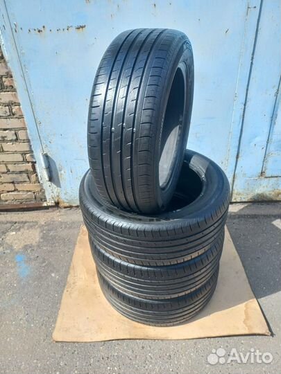 Nexen N'Fera SU1 215/55 R17