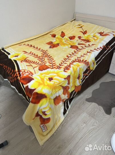 Одеяло - покрывало, 2х2,4м, двойное, новое, Япония