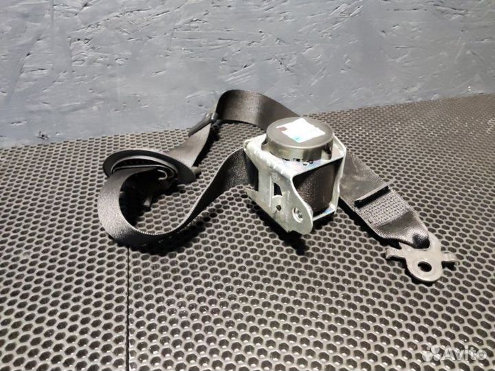 Ремень безопасности передний правый Bmw 550Ix F10