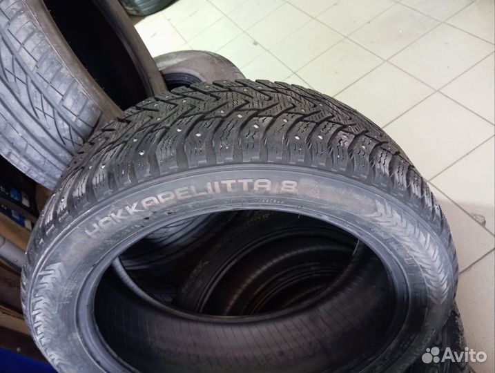 Nokian Tyres Hakkapeliitta 8 205/50 R17 93T