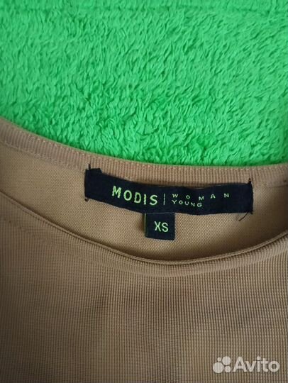 Платье modis XS