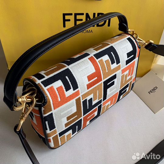 Сумка Fendi оригинал