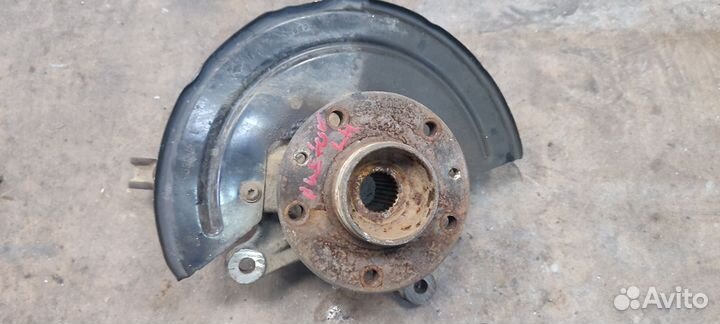 Поворотный кулак рено дастер