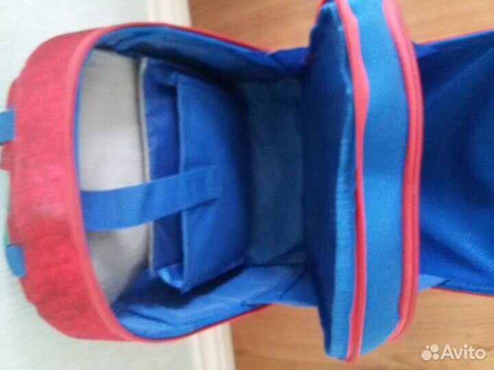 Рюкзак школьный