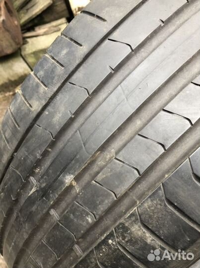 Pirelli P Zero PZ4 225/40 R20