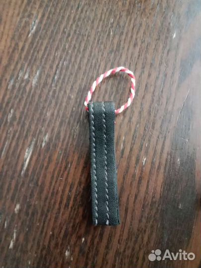 Брелки из кожи