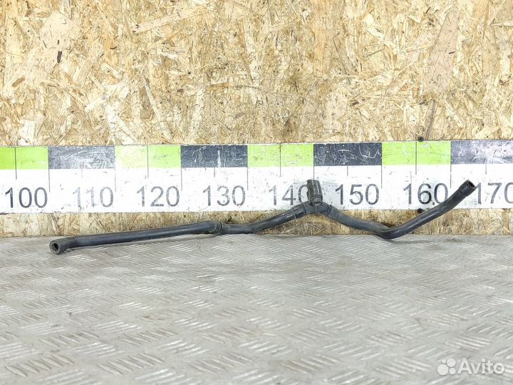 Трубка картерных газов E 210