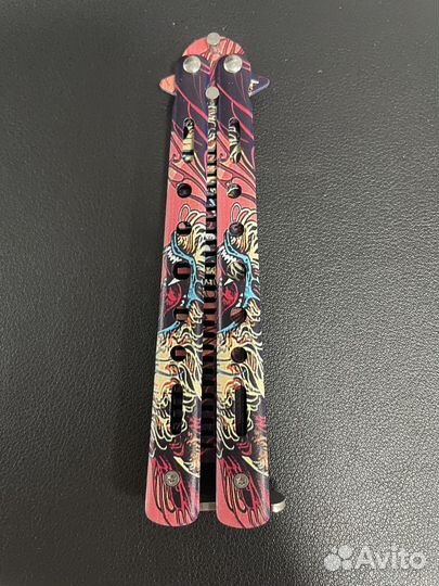 Нож бабочка расческа