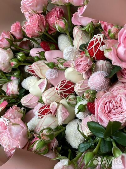 Букет с клубникой в шоколаде Ялта