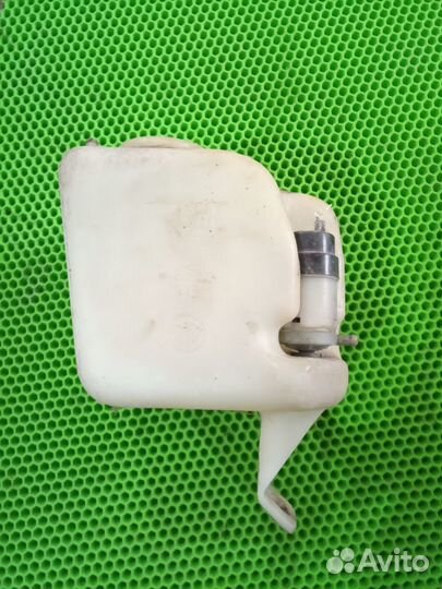 Бачок омывателя Opel Vectra A