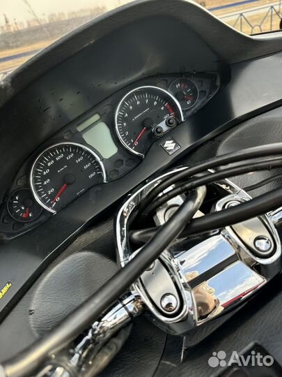 Скутер Suzuki