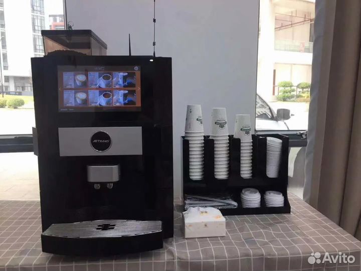 Кофемашина для кофейни Jetinno
