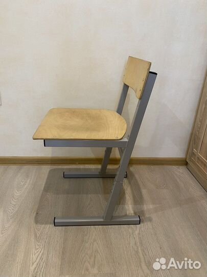 Растущая парта и стул бу