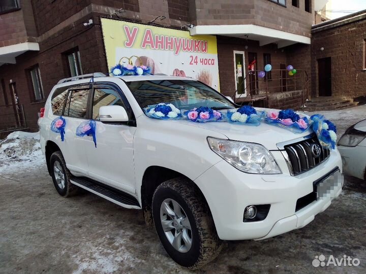 Украшения на свадебный автомобиль