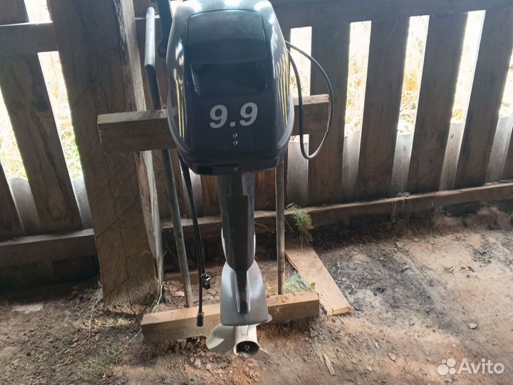 Лодочный мотор