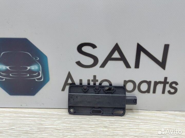 Антенна бесключевого доступа Bmw X5 E70 N62B48