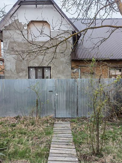 Дом 40 м² на участке 4 сот.