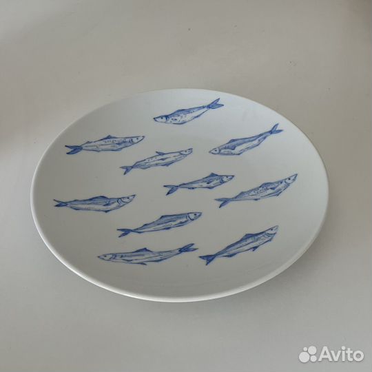 Тарелка с ручной росписью