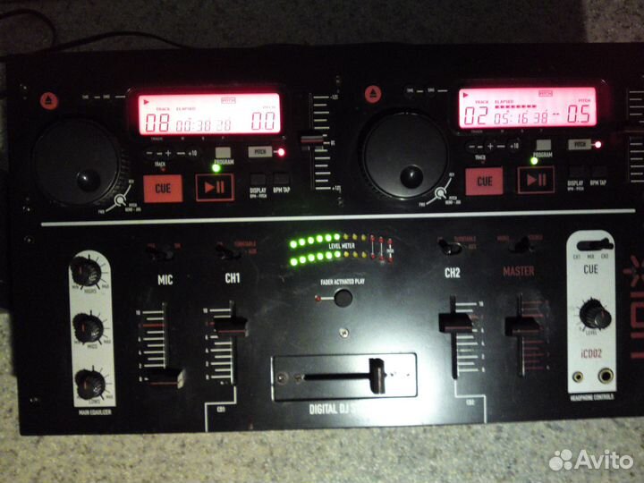 CD-плеер сдвоенный с микшером Numark