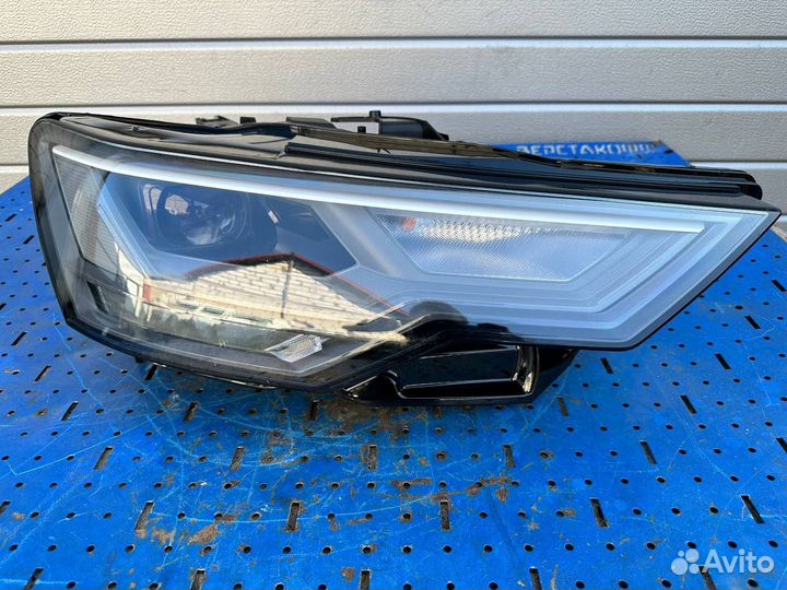 Фара правая Audi A6C8