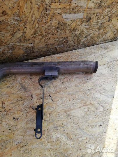 Труба приемная глушителя Mercedes-Benz CLS-Класс