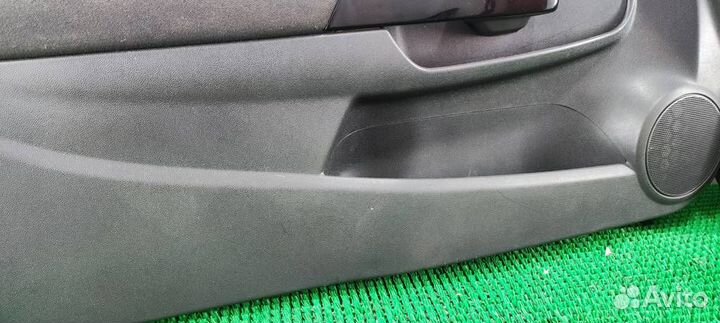 Обшивки дверей комплект Opel Corsa D 2011