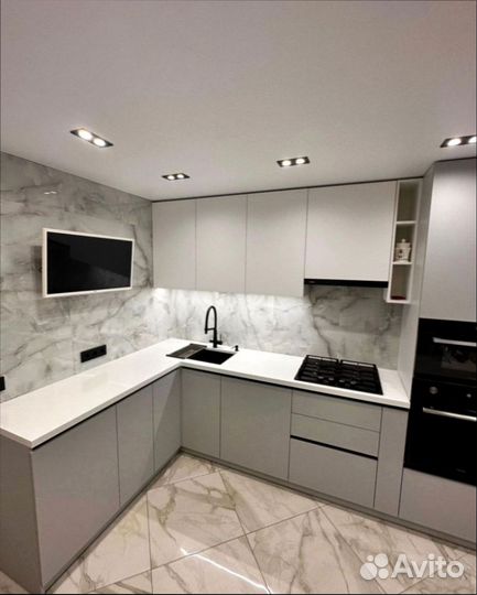 Кухня под заказ по индивидуальным размерам