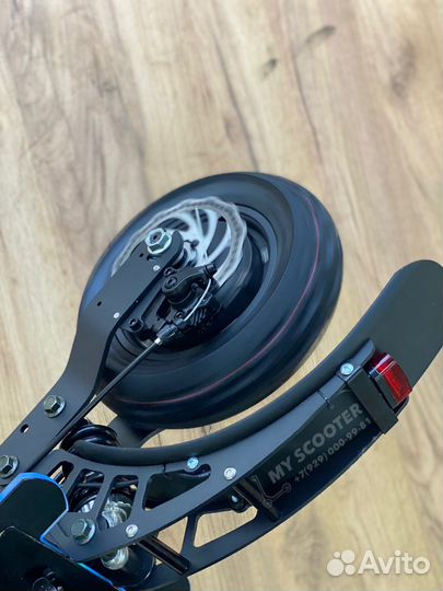 Электросамокат М4 PRO