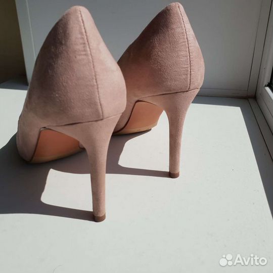 Туфли Stradivarius 40р