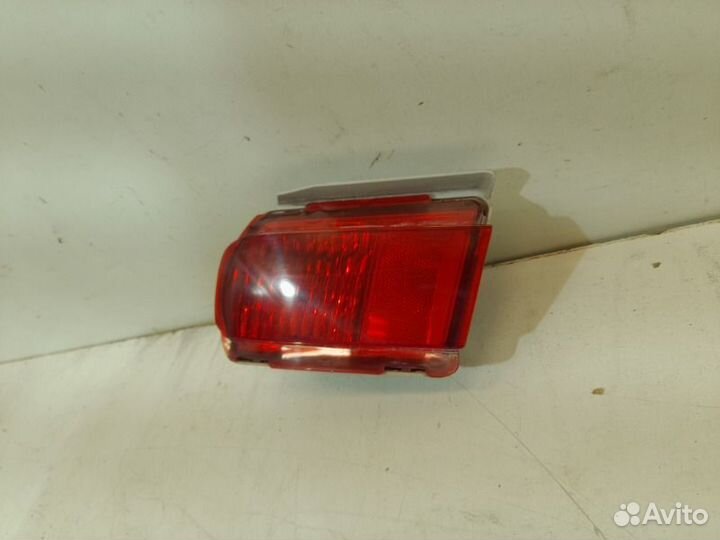 Фонарь противотуманный задний левый Toyota Land
