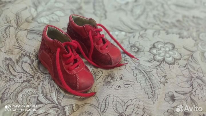 Ботинки для девочки 19