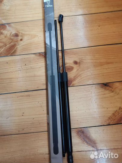 Газовые упоры багажника Octavia tour