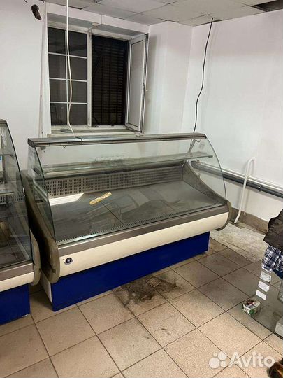 Холодильник витрина бу