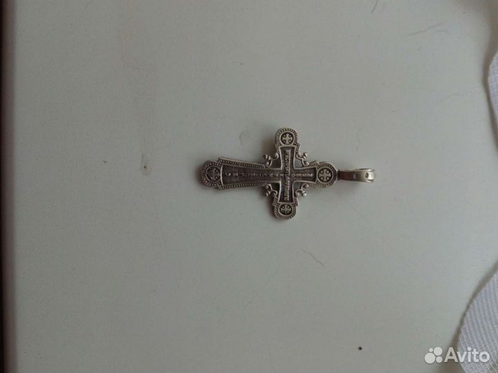 Серебряный крест