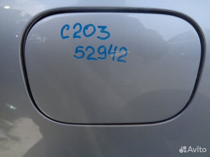 Лючок бензобака Mercedes-Benz C180 W203 271.946